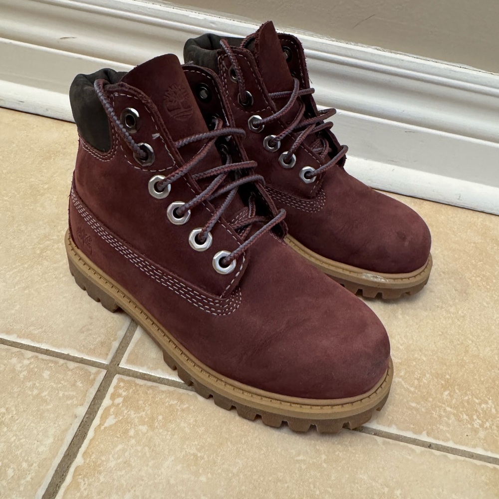 Timberland boots kids size 10